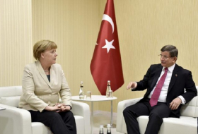No migrant readmission agreement without EU visa liberalization-Turkish PM